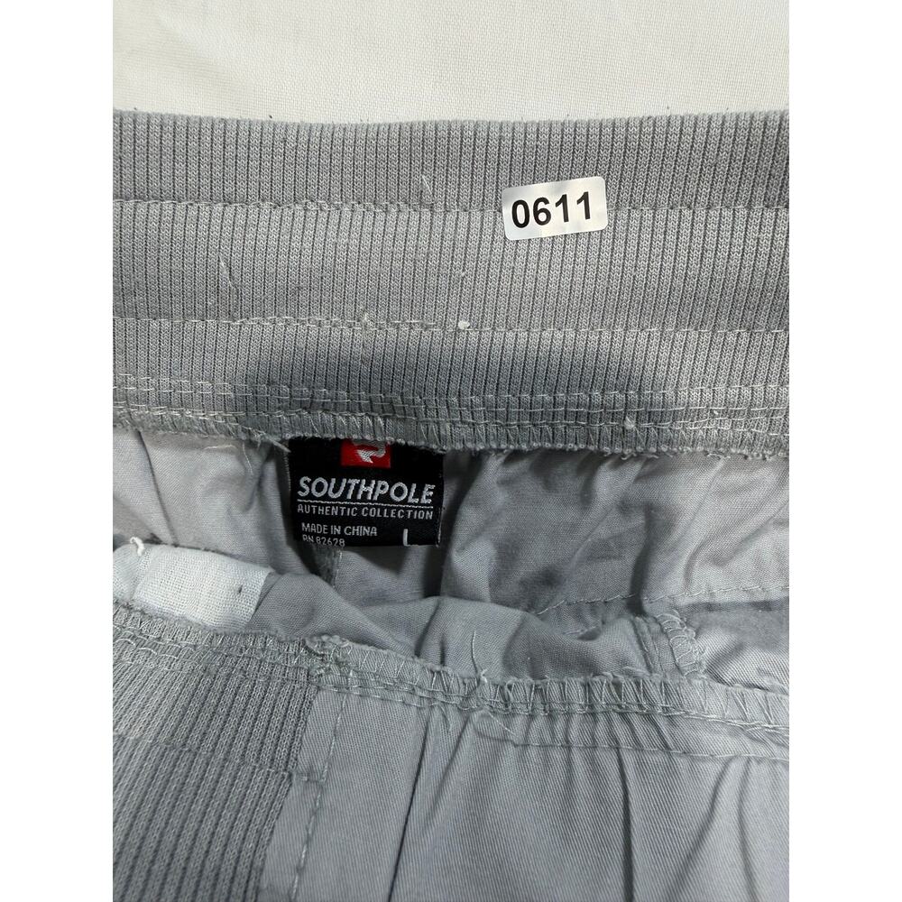 Southpole Men’s Gray Cargo Shorts Sz L Drawstring Waist Utility Y2K Streetwear - Picture 3 of 4